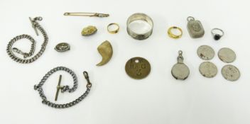 Bag of various general jewellery.