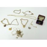 A collection various 9ct and other yellow part necklaces and jewellery approx. 43.50g, together with