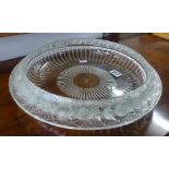 Lalique, a glass bowl with a Marguerite pattern, etched signature to base 'Lalique, France',