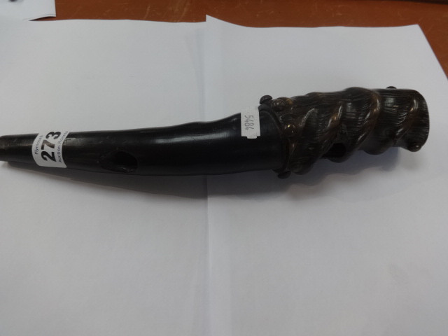 A carved African blowing horn together with Shillelagh stick. (2) - Bild 7 aus 8