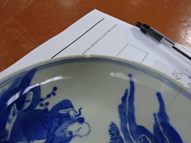 A Chinese porcelain blue and white saucer dish with four underglaze figures marks to the base, - Image 6 of 8