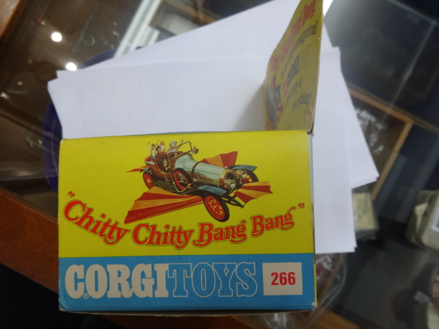 Corgi, Chitty Chitty Bang Bang, model 266, boxed. - Image 11 of 11