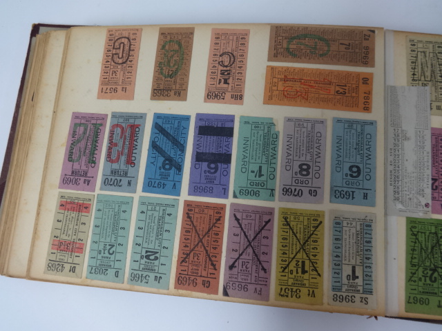 An interesting collection of original tram tickets in album, approximately 200. - Bild 5 aus 12