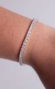 A fine 18ct white gold and diamond set bracelet, set with approx 8.60 carats of diamonds, length