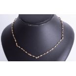 A 9ct gold twist necklace, length 21cm, 5.50g.