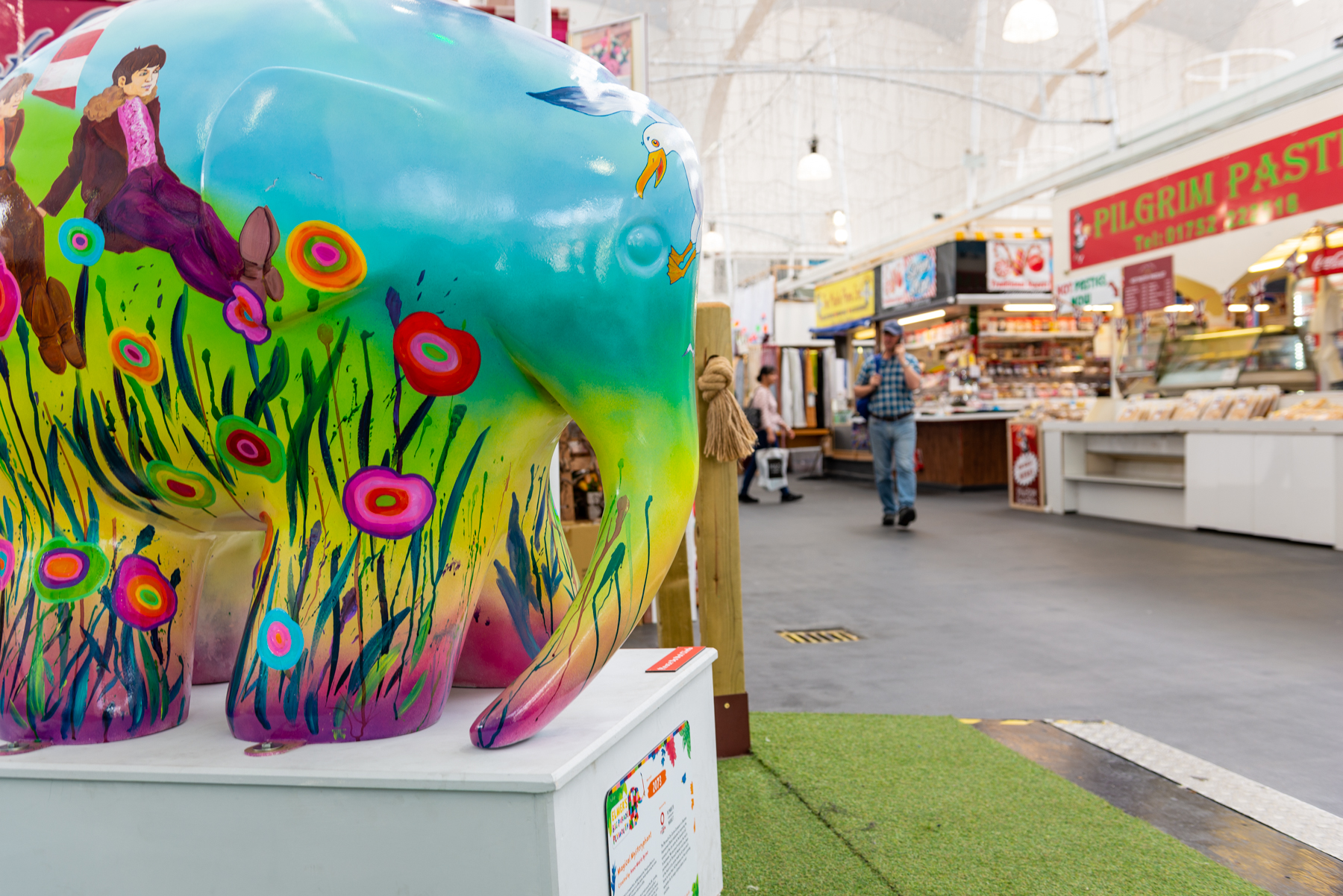 'Magical Mysteryphant' by Anne-Marie Byrne. Sponsored by Plymouth Markets/Plymouth City Centre Comp. - Image 2 of 6