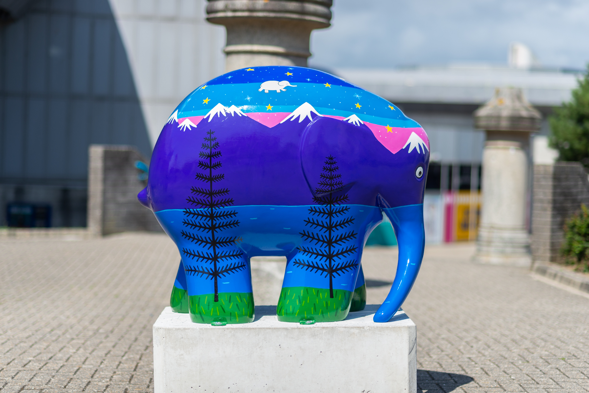 'An Elephant's Dream' by Arth Law. Sponsored by McClure Solicitors - Image 4 of 10