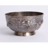 A Shanghai Chinese silver bowl decorated with dragons, 173.9g.