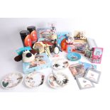 Large collection of mixed Wallace and Gromit novelty's.
