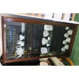 MAHOGANY VENEERED GLAZED DISPLAY CABINET WITH FOUR ADJUSTABLE GLASS SHELVES WITHIN