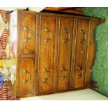 19TH CENTURY BANDED MAHOGANY BACHELORS CHEST OF TWO SHORT OVER THREE LONG DRAWERS WITH BRASS