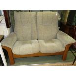 EKORNES STRESSLESS LIGHT WOOD FRAMED TWO SEATER SOFA IN LIGHT BEIGE UPHOLSTERY