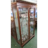 MAHOGANY VENEERED AND INLAID TWO DOOR GLAZED DISPLAY UNIT WITH GLASS SHELVES (A/F)