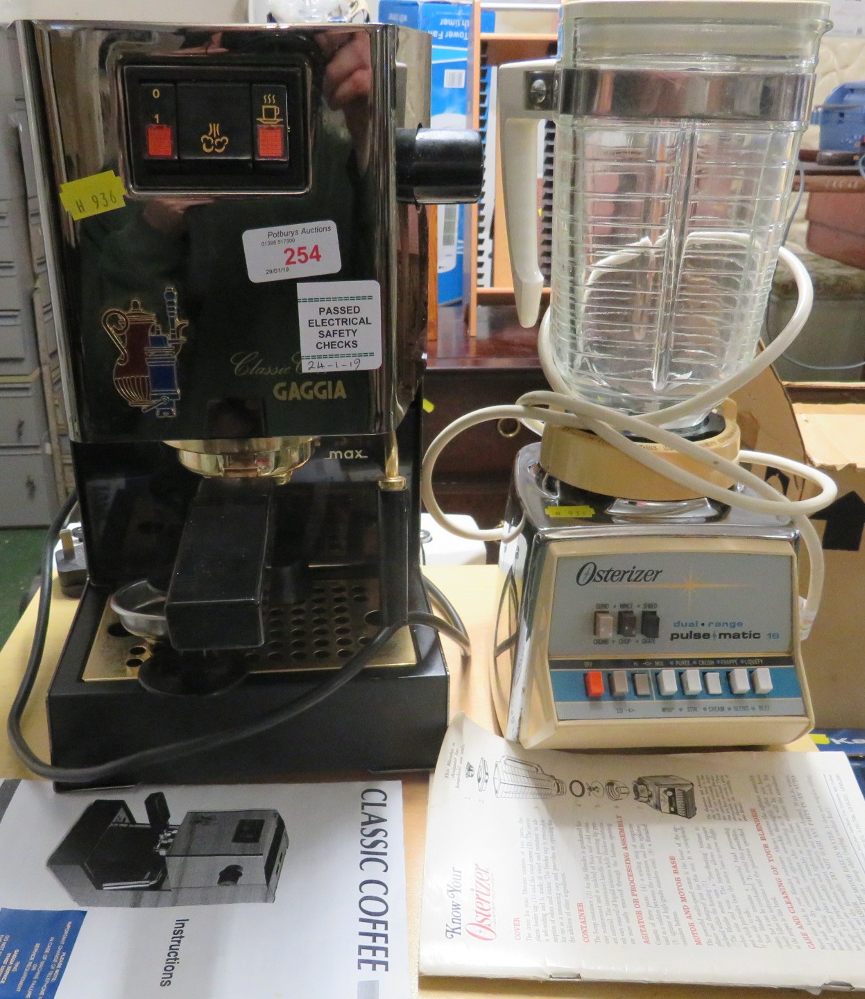 GAGGIA CLASSIC COFFEE MACHINE AND OSTERIZER BLENDER (ONE NEEDS PLUG)