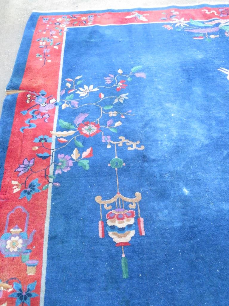 LARGE BLUE GROUND RUG (APPROXIMATELY 310CM X 270CM) (A/F) - Image 10 of 10