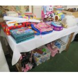 SELECTION OF CHILDREN'S TOYS, BOOKS, GAMES, ETC