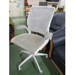 HUMANSCALE MODERN OFFICE CHAIR