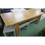 LARGE LIGHT OAK EXTENDING RECTANGULAR DINING TABLE