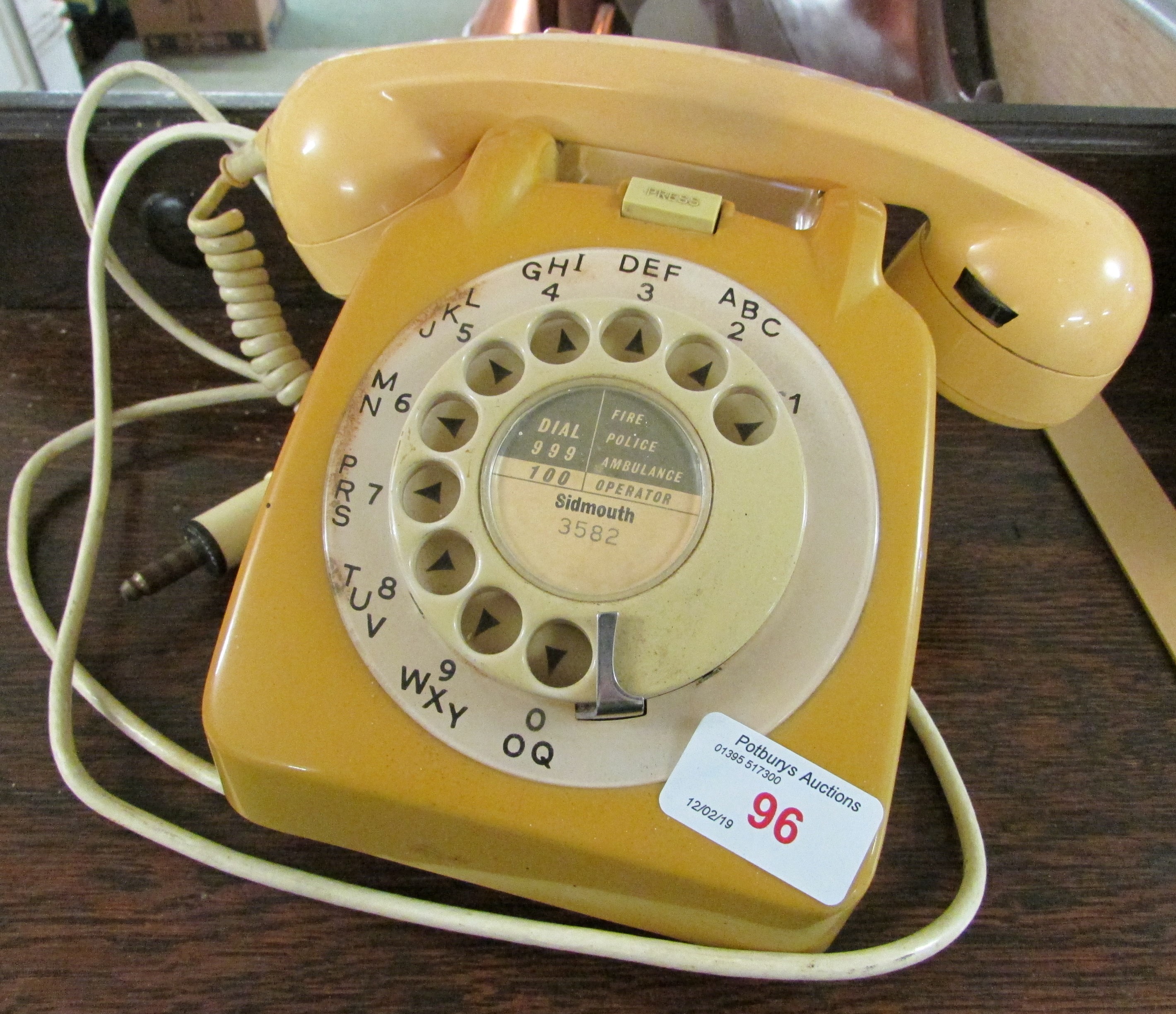 VINTAGE DIALLER TELEPHONE (A/F)
