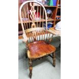 MID WOOD WINDSOR CHAIR