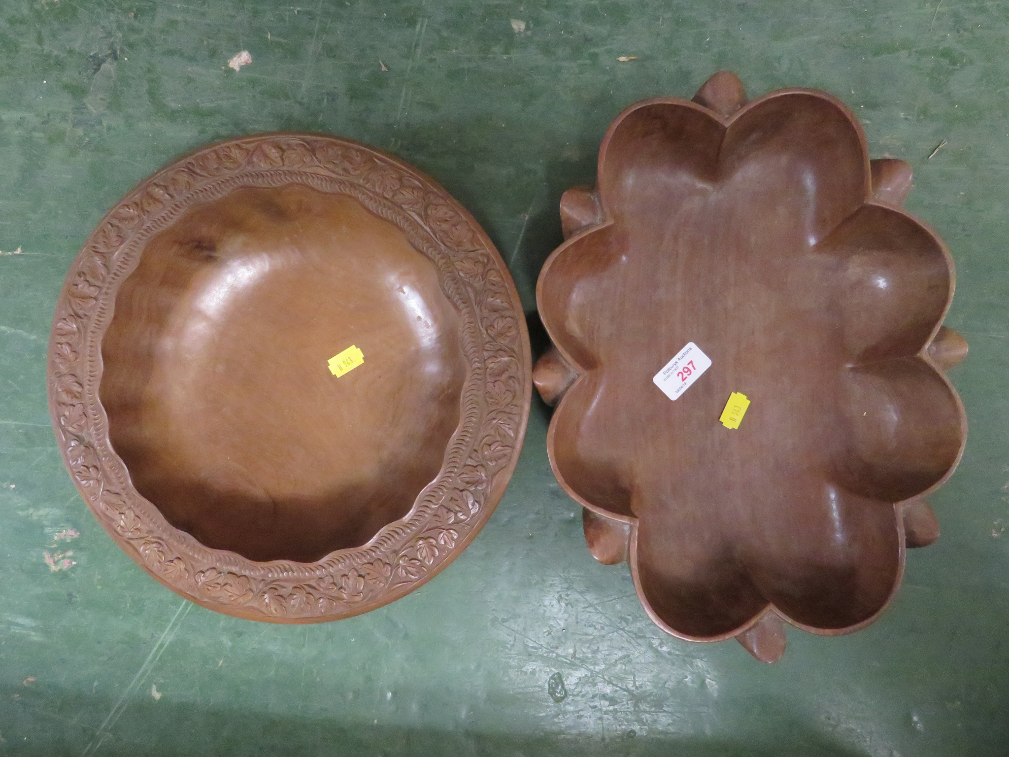 TWO WOODEN BOWLS, WALNUT PENCIL HOLDER AND DECORATIVE TEA TRAY - Image 2 of 2