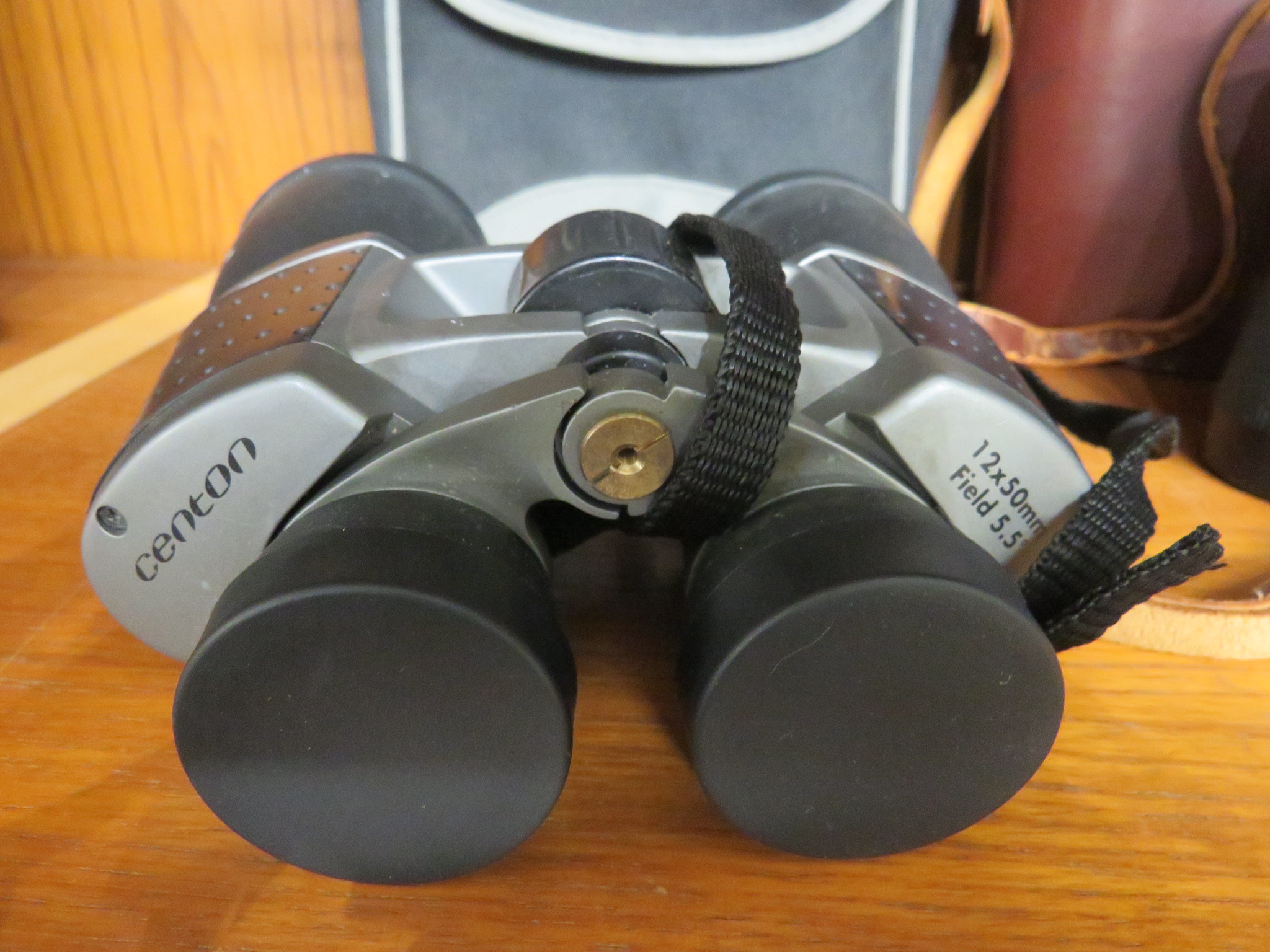 CARL ZEISS 10 X 50 BINOCULARS WITH LEATHER CASE AND CENTON 12 X 50 BINOCULARS WITH CASE - Image 4 of 4