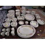 QUANTITY OF WEDGWOOD QUINCE DINNER AND TEA WARE INCLUDING DISHES, TEAPOT, PLATES AND EGG CUPS