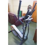 YORK FITNESS ASPIRE CROSS TRAINER