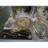 QUANTITY OF SILVER PLATED METALWARE INCLUDING LIDDED SERVING DISHES, TRAY AND TEAPOT
