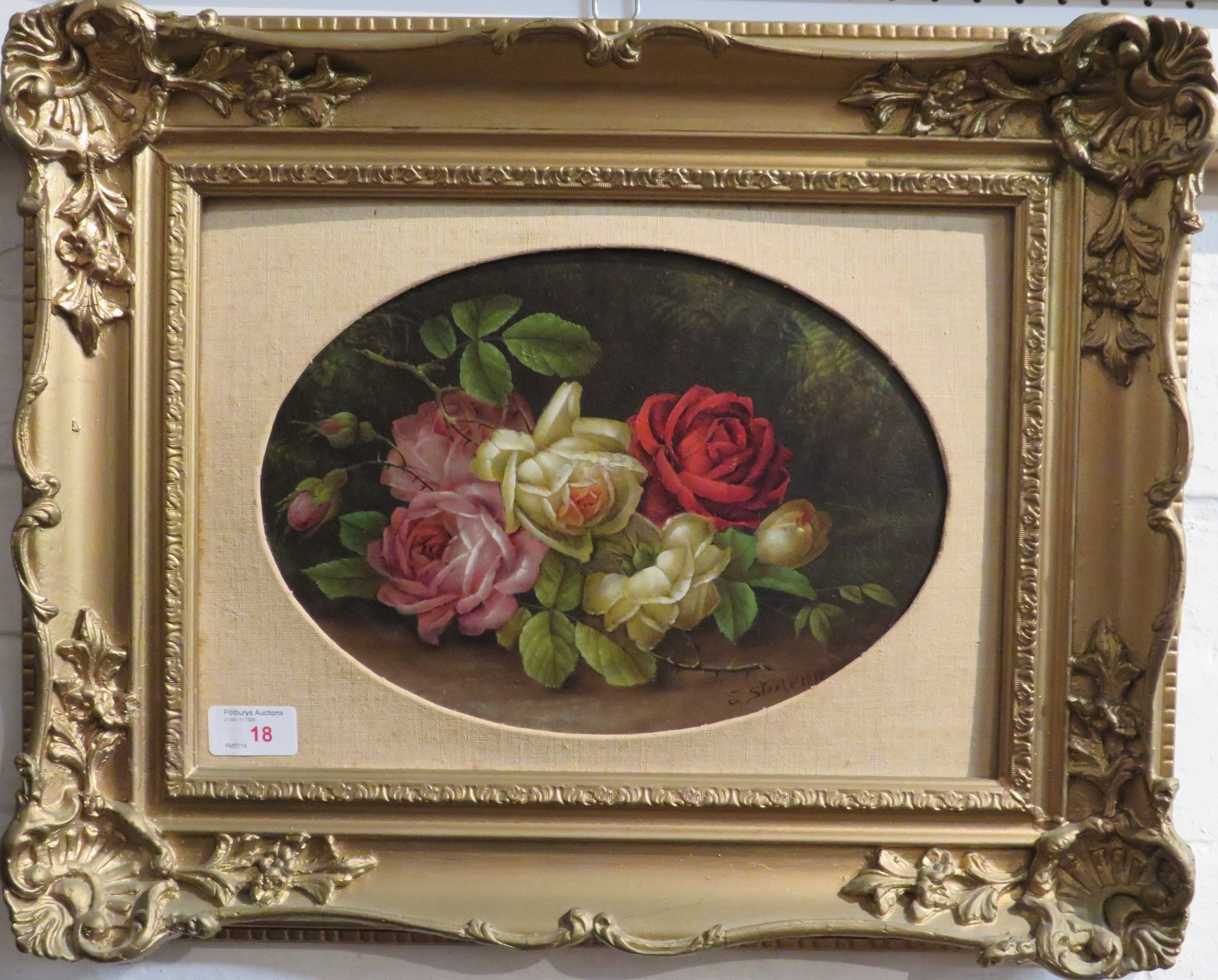 Still life roses, oil on board, oval, signed and dated lower right E. Steele 1918, 20.5cm x 28. - Image 2 of 4