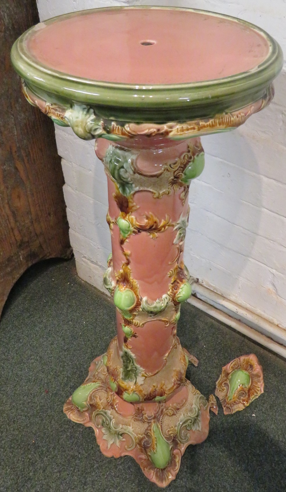 Victorian majolica jardiniere on stand, pink ground with green and brown oak foliage, requires - Image 7 of 7