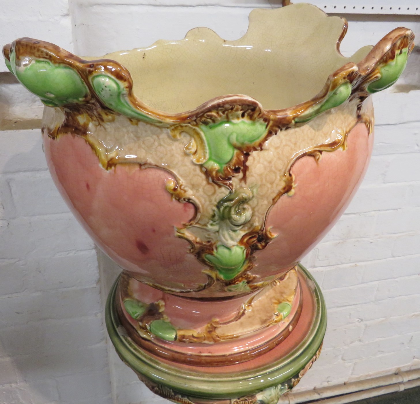 Victorian majolica jardiniere on stand, pink ground with green and brown oak foliage, requires - Image 6 of 7