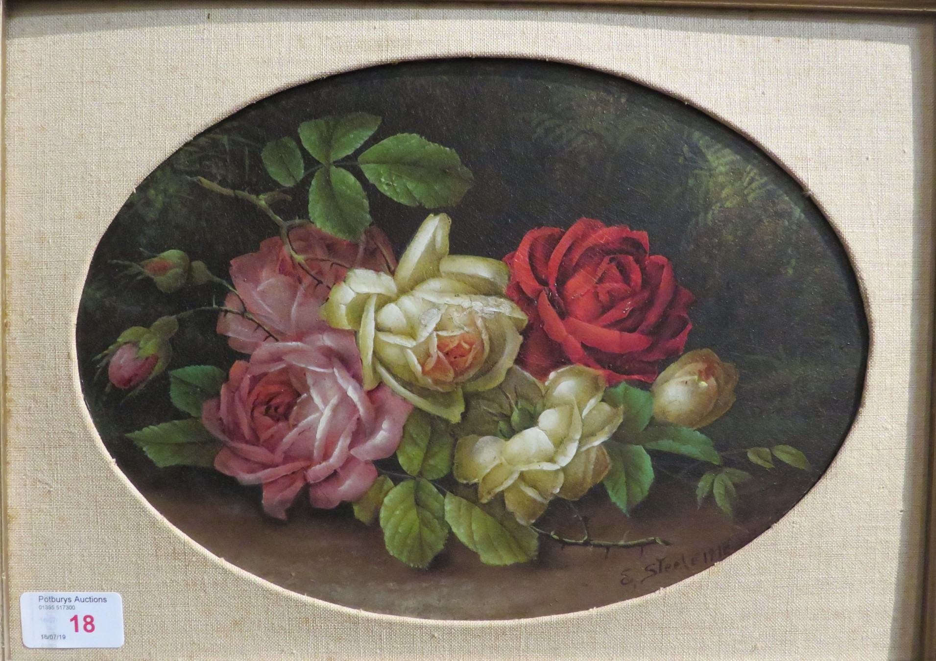 Still life roses, oil on board, oval, signed and dated lower right E. Steele 1918, 20.5cm x 28. - Image 3 of 4