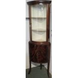 Reproduction 19th century French style bow-fronted corner display cabinet, mahogany veneer with gilt