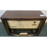 Grundig 3045 W/3D radio, serial number 45837735, wooden casing, height 39cm width 63cm depth 27cm (
