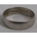 Platinum wedding ring, stamped 950, RJ, 5.0g, size O/P guidance only