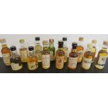 Single malt whisky miniatures - Aberlour 10 years (40%), The Balvenie Doublewood 12 years (40%),