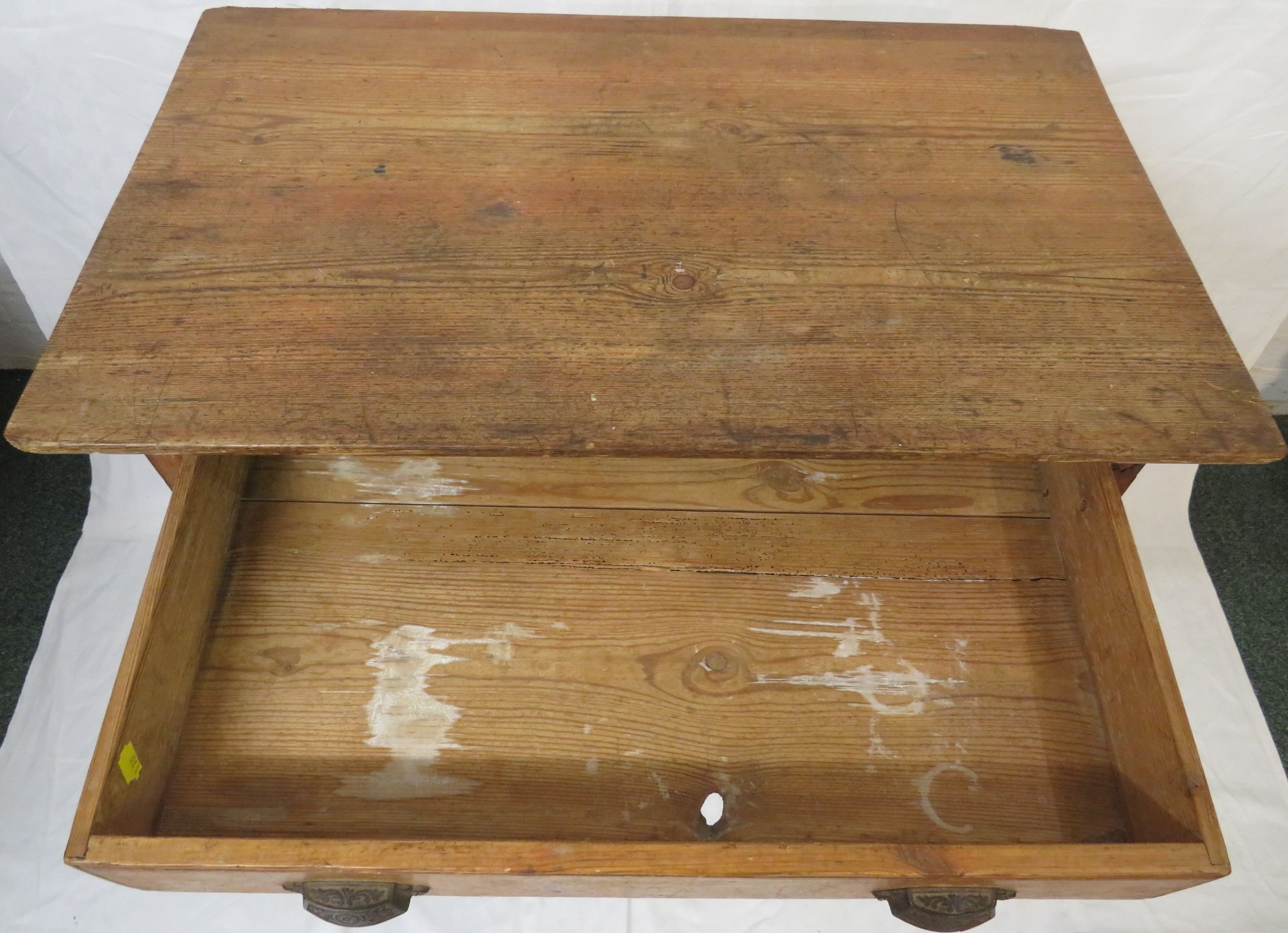 Rustic pine single-drawer side table with embossed metal lug handles, on square tapering legs, - Image 5 of 6