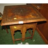 DECORATIVE BRASS INLAID SQUARE MIDDLE EASTERN STYLE OCCASIONAL TABLE ON FOLDING BASE