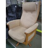 ERCOL GINA SWIVEL RECLINING ARMCHAIR WITH LIGHT WOOD FRAME AND OATMEAL UPHOLSTERY