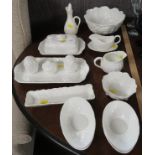 QUANTITY OF WEDGWOOD AND COALPORT COUNTRYWARE WHITE GLAZED CHINA INCLUDING CRUET SET AND