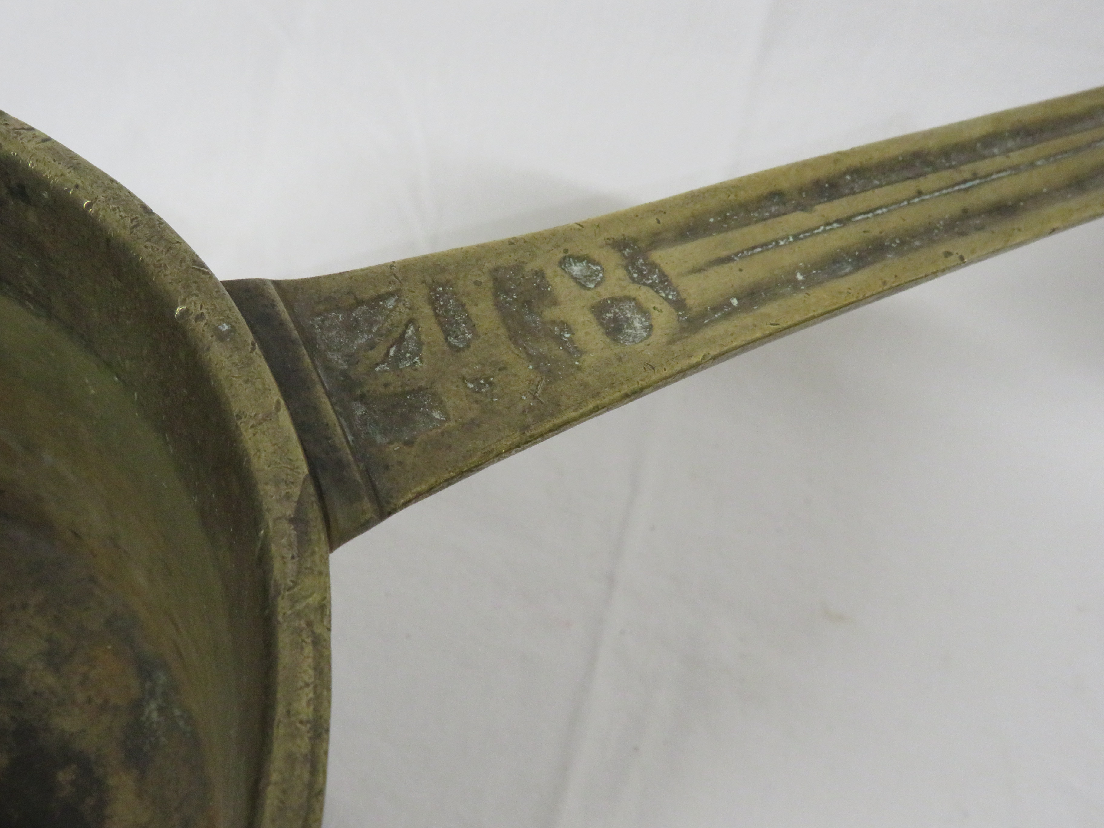 Brass skillet raised on three legs, handle marked 41B, length 45.5cm, height 17.5cm - Image 4 of 4