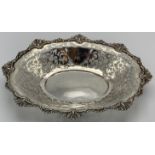 Edwardian silver fruit basket, oval with pierced foliage and moulded rim, marks for Chester, 1907,