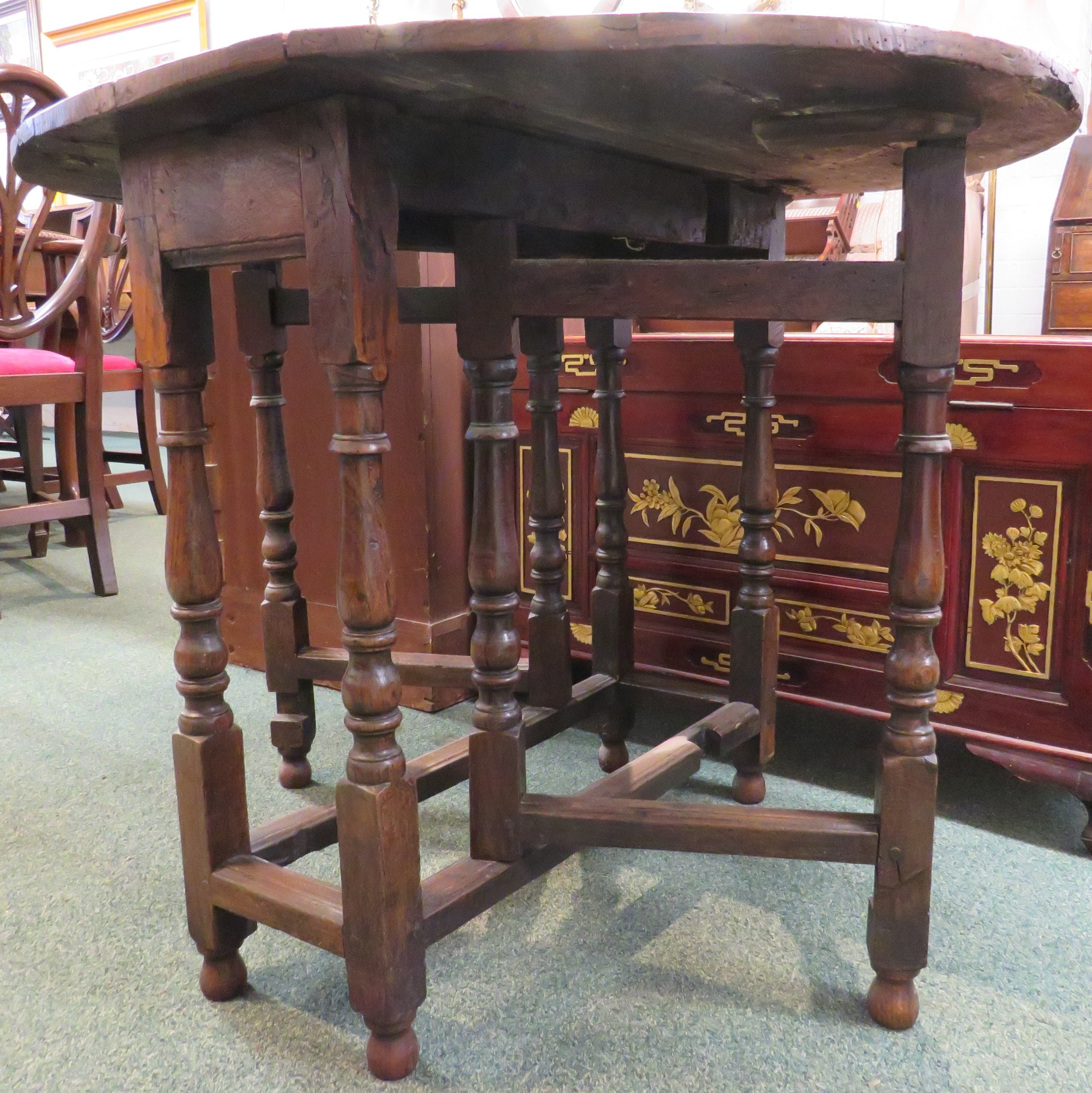 Early 19th century oak oval gate-leg side table, dowel joins, dimensions extended height 69cm, width - Image 3 of 3