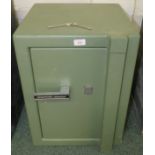 Stratford Clarendon safe, the interior with one adjustable shelf, exterior dimensions height 58cm,