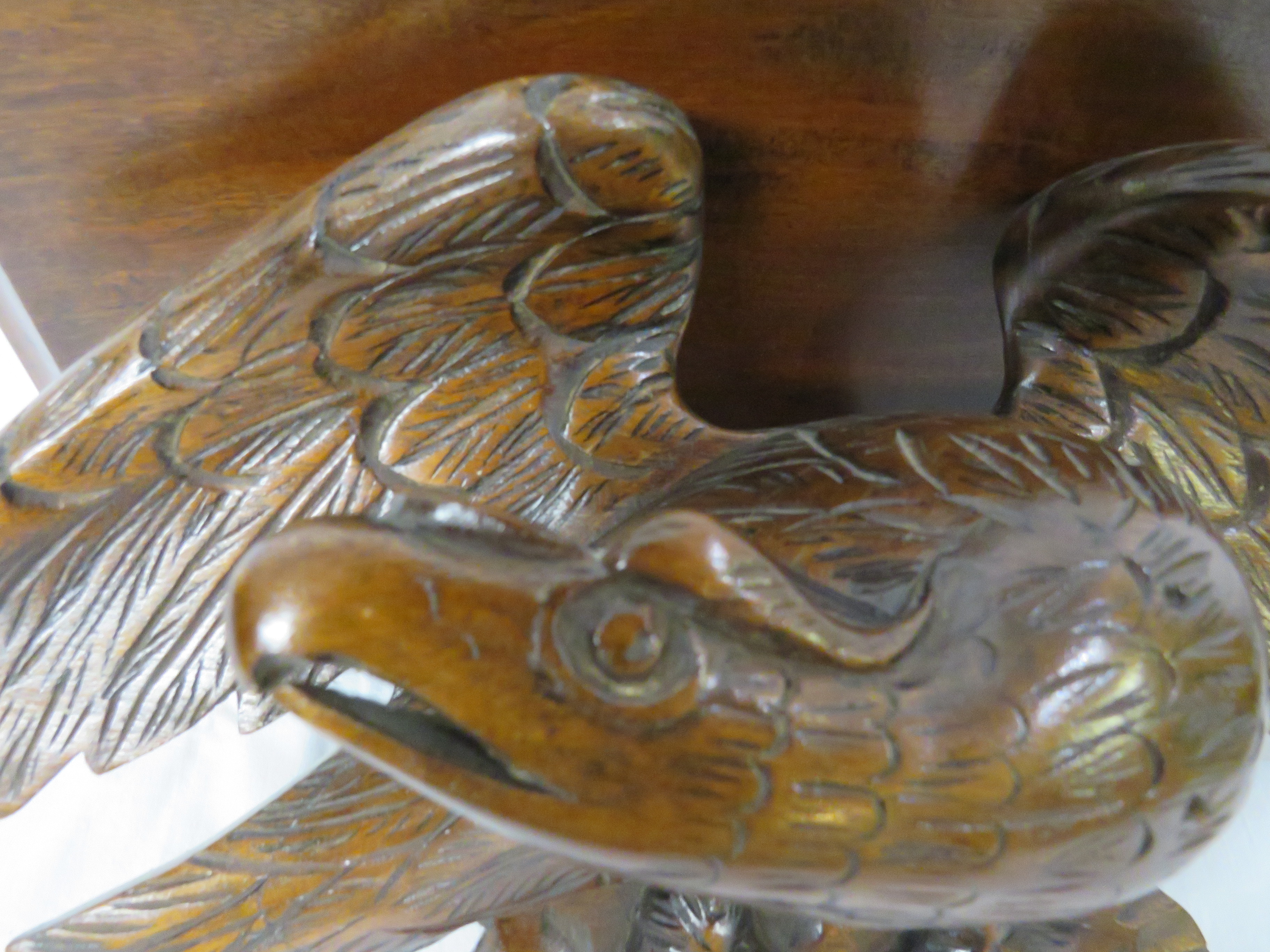 A single-shelf mahogany wall bracket raised and supported on a carved oak eagle, overall height - Image 2 of 4