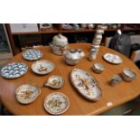 SELECTION OF QUIMPER POTTERY INCLUDING BOWLS, VASE AND LIDDED VESSELS