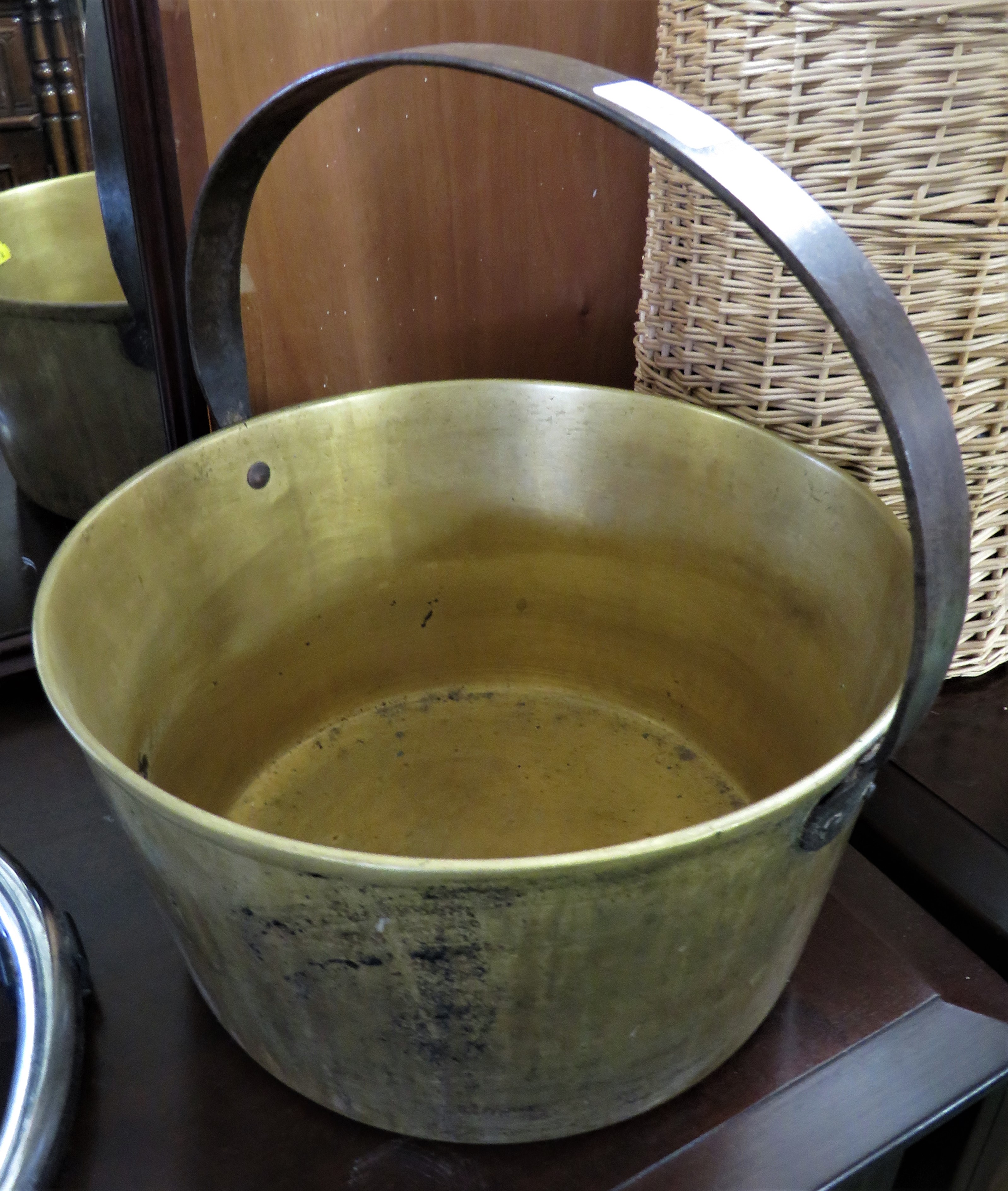 HEAVY BRASS PRESERVING PAN WITH WROUGHT METAL HANDLE