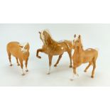 Beswick palomino horse 1549 and two Beswick matte palomino horses (3)