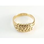 18ct gold signet ring, size N, 5.2g.